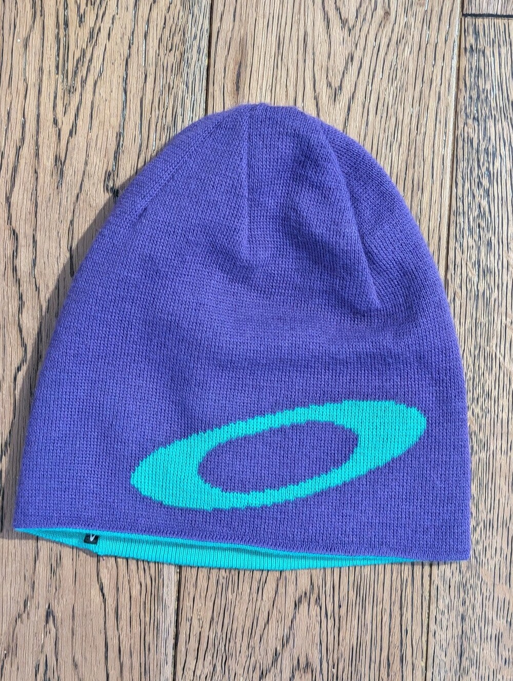 Oakley Mainline Reversible Beanie Hat